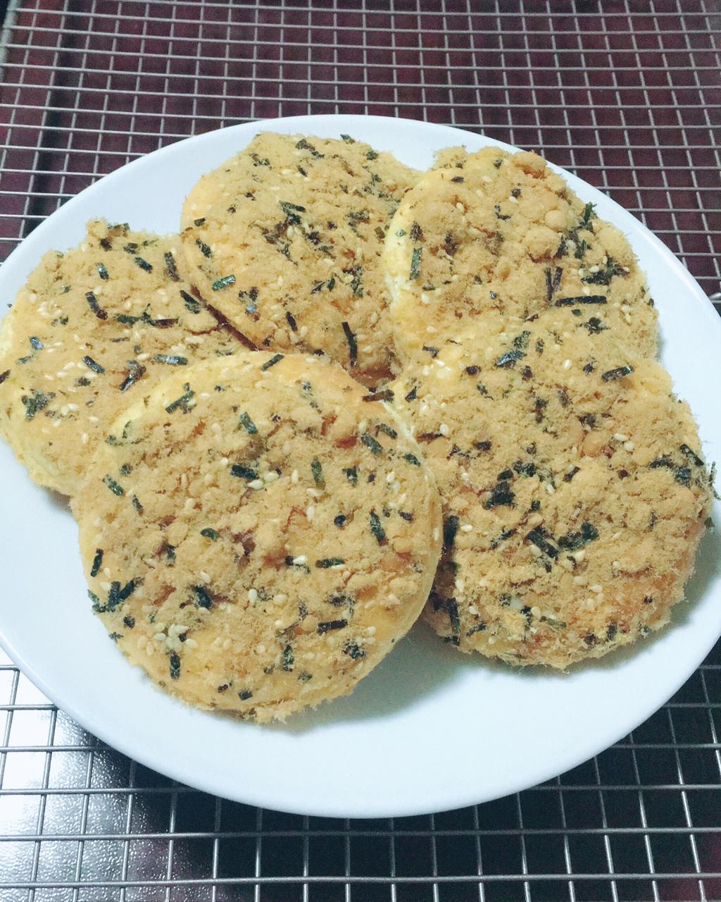 海苔肉松蛋糕