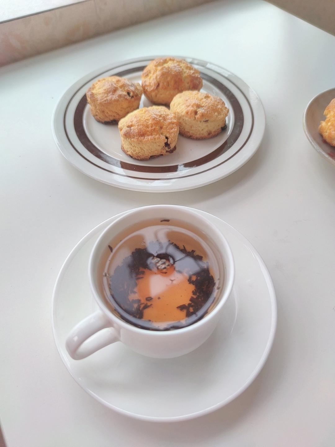 完美裂纹～百分百成功的超好吃奶香司康（禁止搬运）