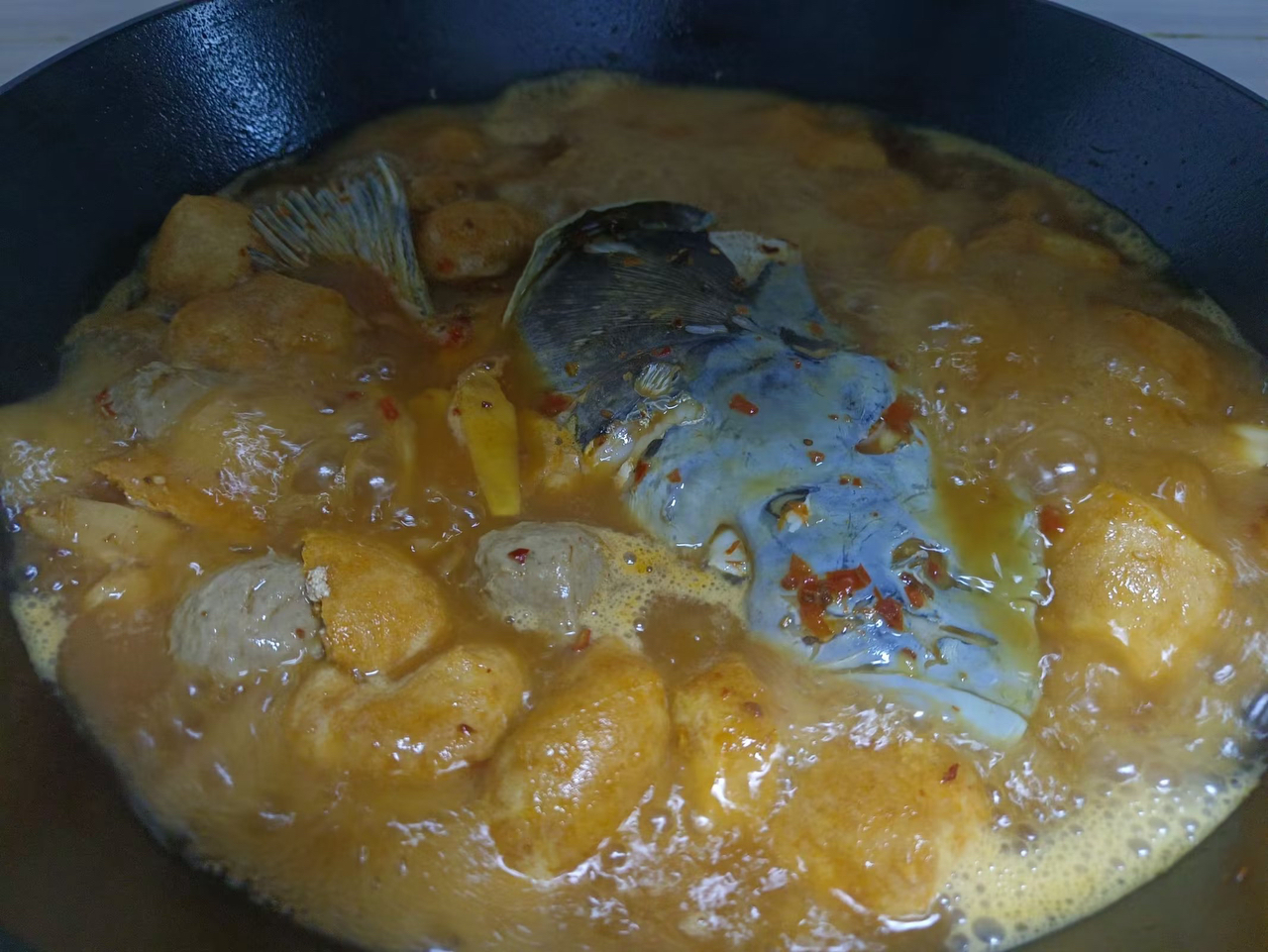 酸姜火锅鱼头—降温吃再合适不过了的做法 步骤4