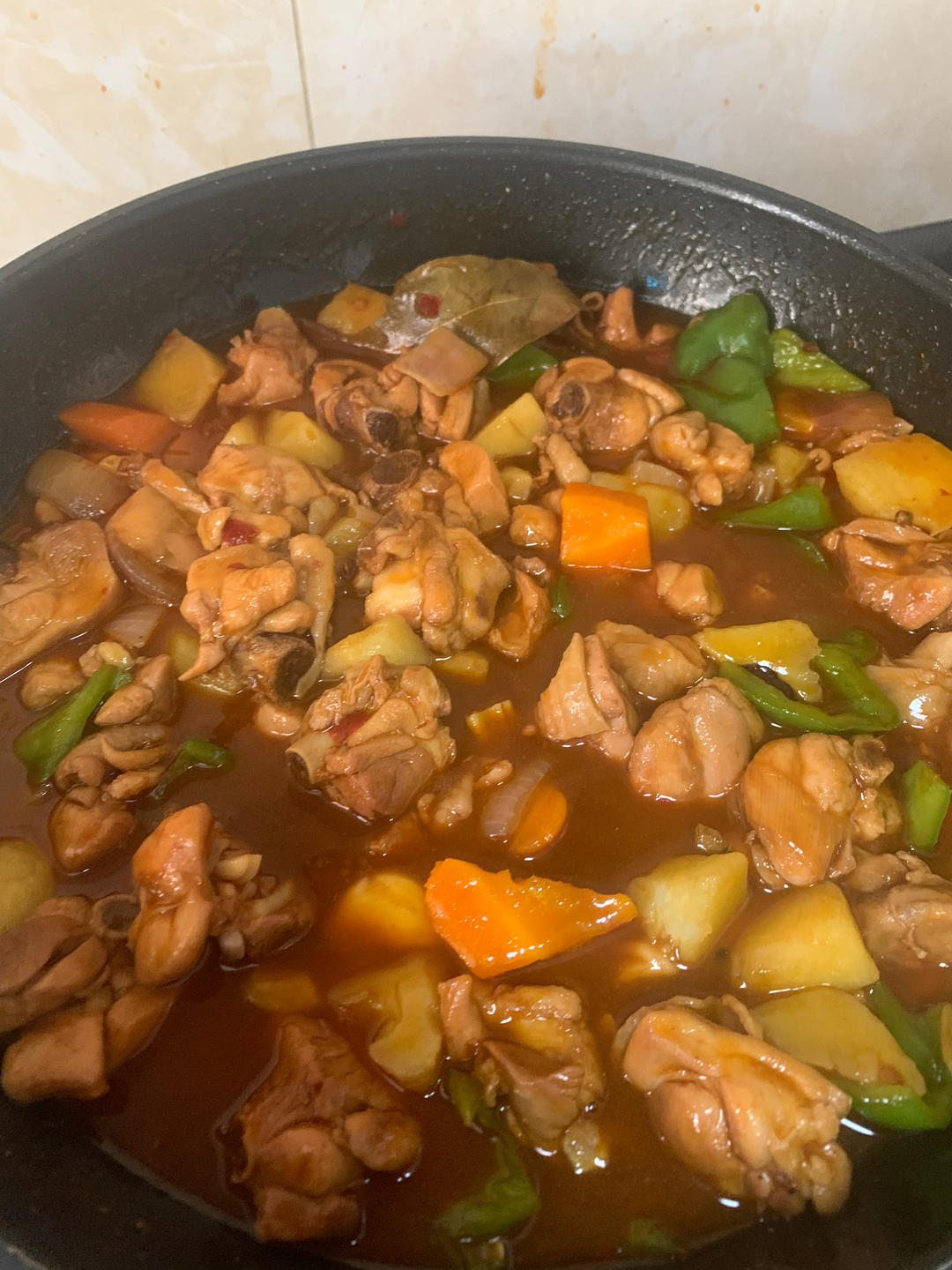 新疆大盘鸡无需争议