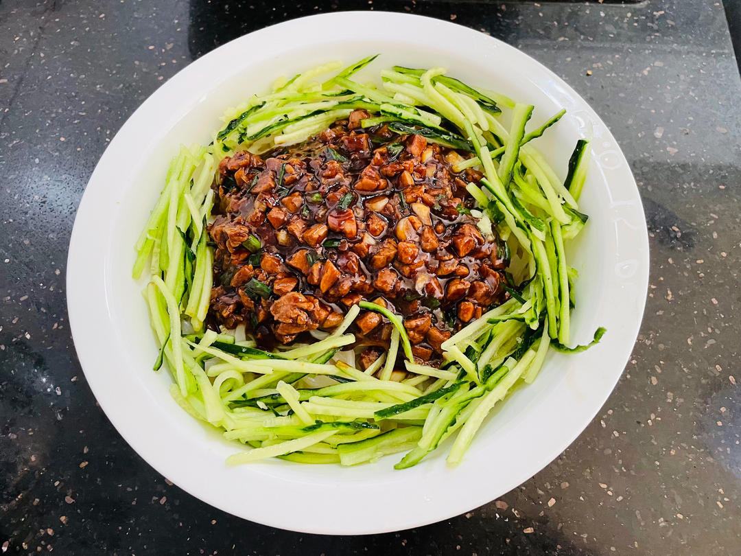 🔥秘制老北京炸酱面❗️连吃三碗都不够