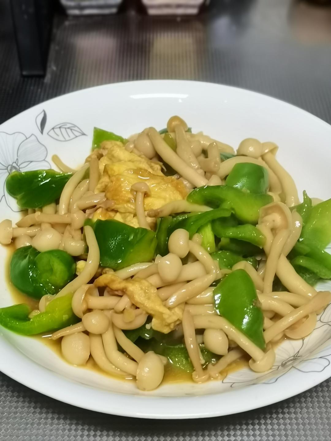 素炒白玉菇