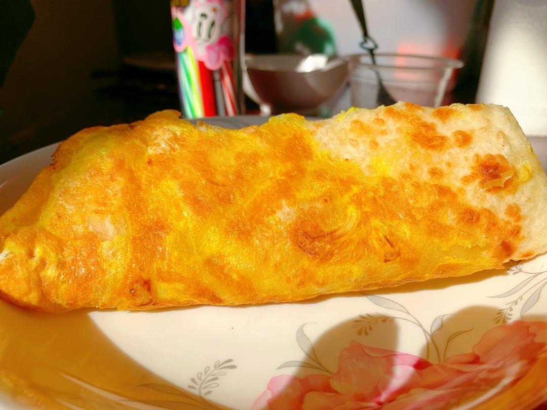 张张都鼓大泡的鸡蛋灌饼这样做不鼓大泡都难