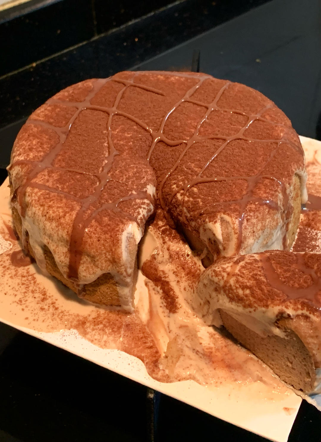 #视频教程#有灵魂的脏脏蛋糕，戚风生涯的巅峰之作，劣狐狐烘焙