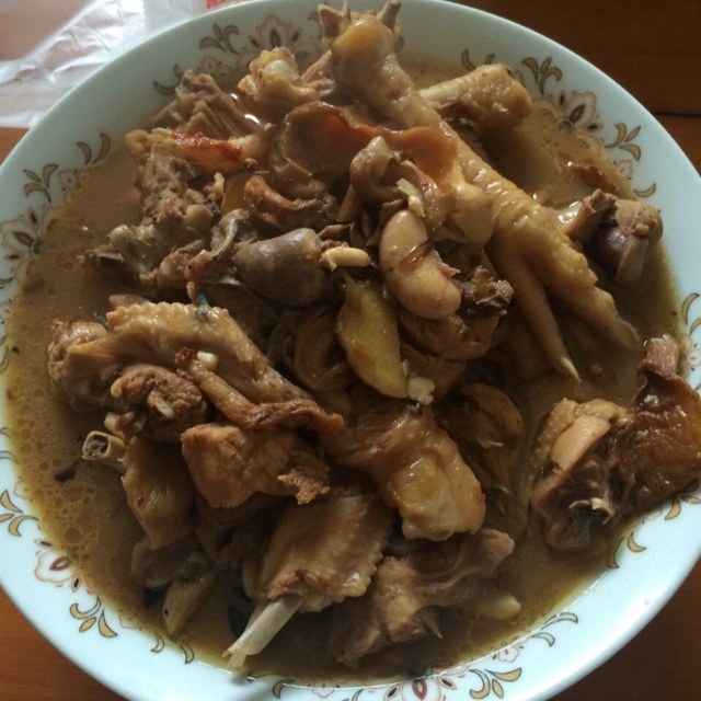 小鸡炖蘑菇