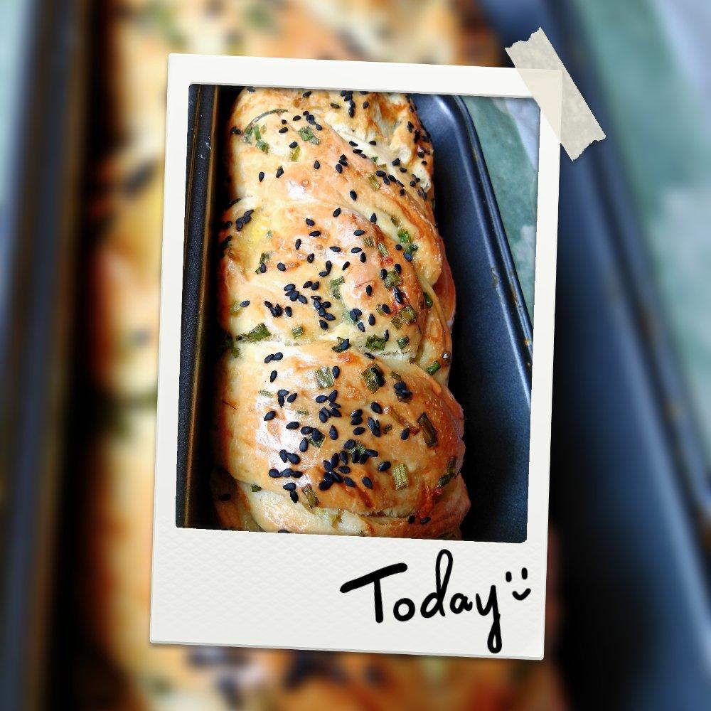 香葱肉松手撕吐司