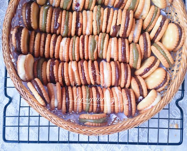 三色纽扣牛扎饼#麦子厨房美食锅#的做法