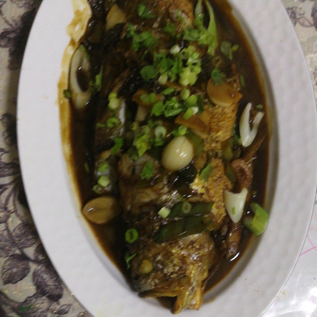 红烧大黄鱼
