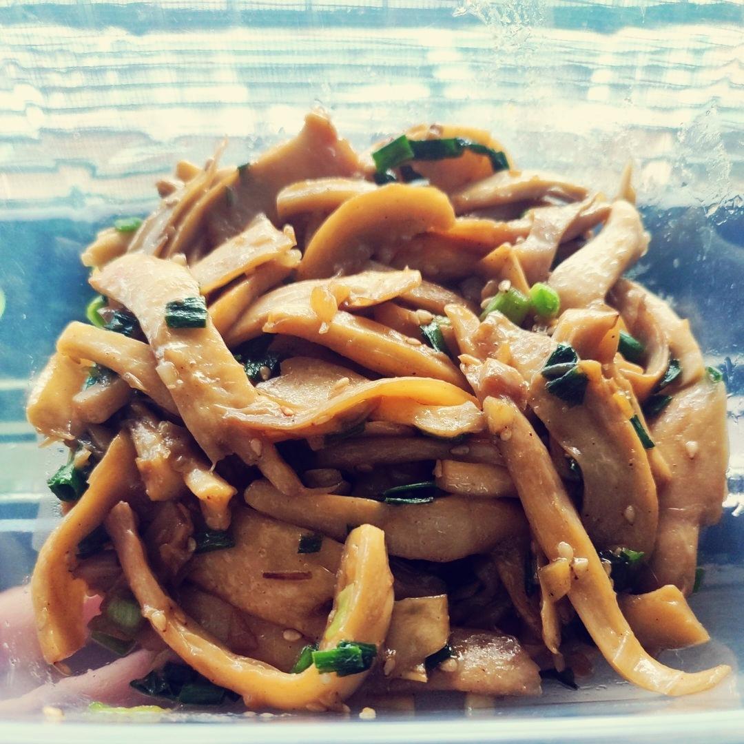 会上瘾的手撕杏鲍菇