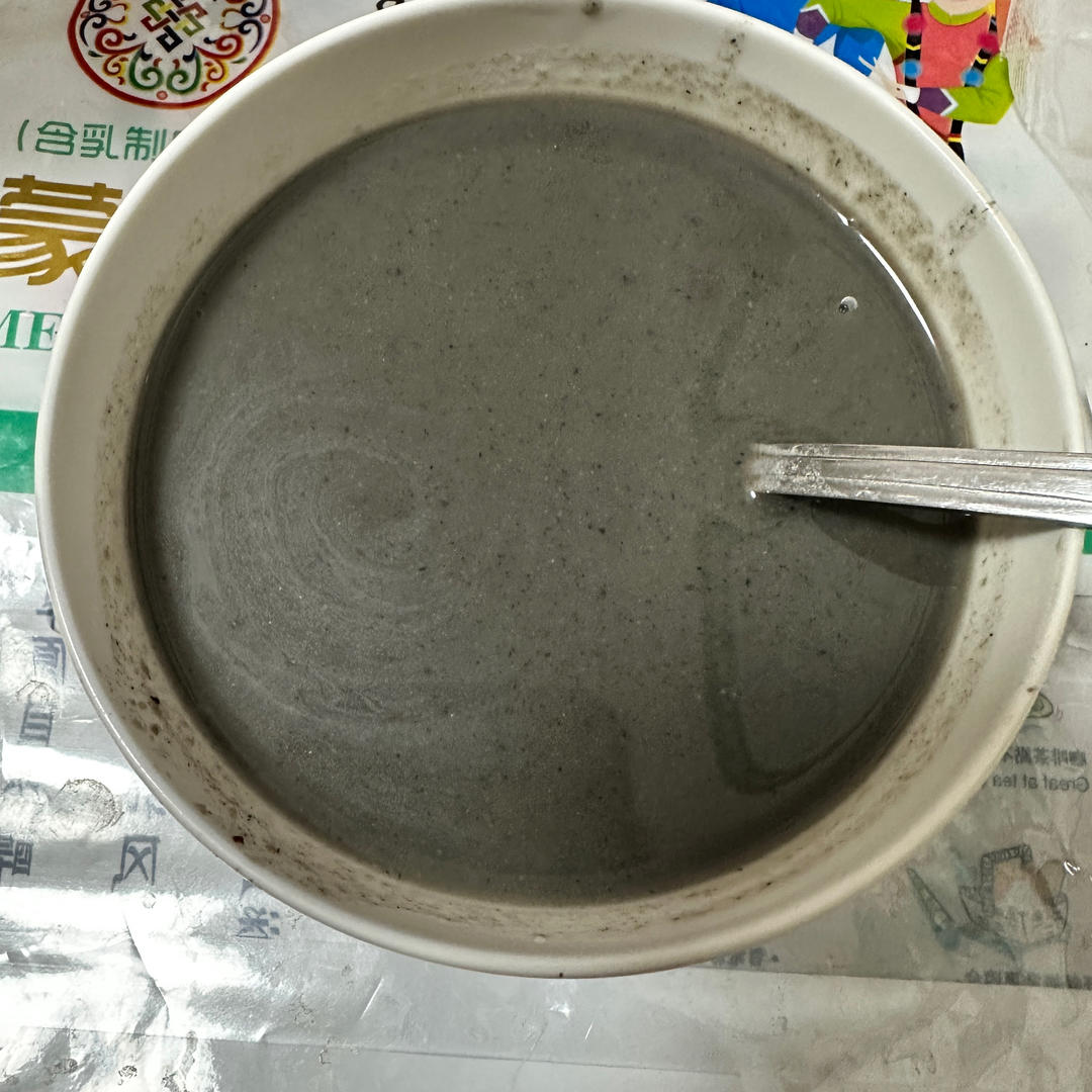 吃了会上瘾的黑芝麻糊
