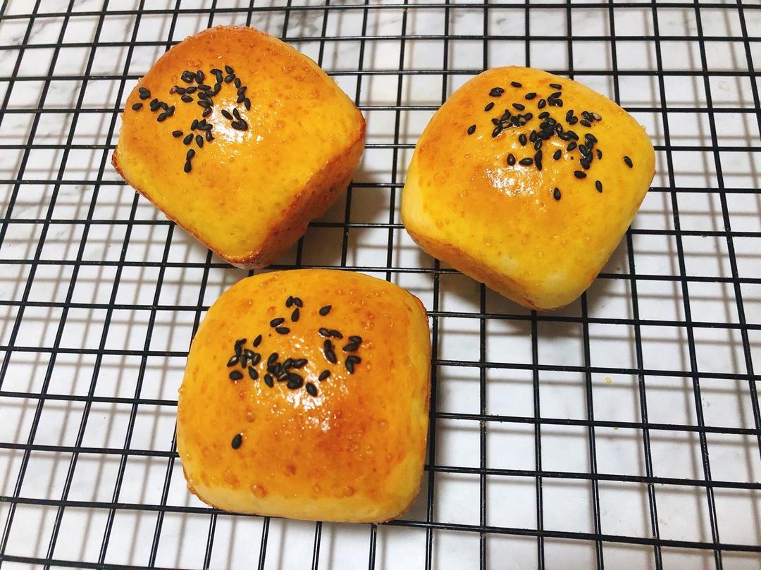 酸酸甜甜开胃山楂红枣早餐面包的做法