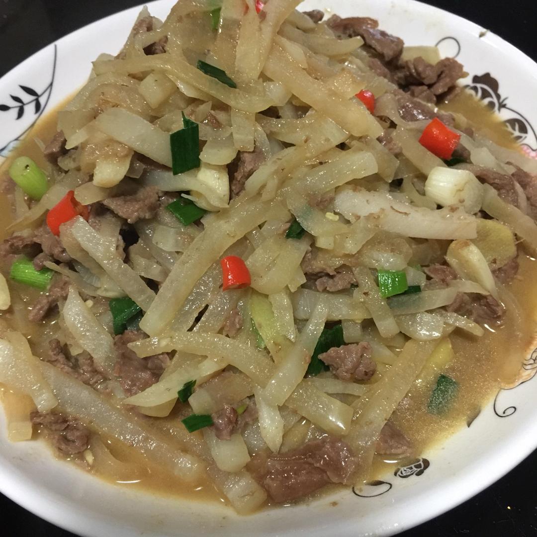 萝卜丝炒牛肉