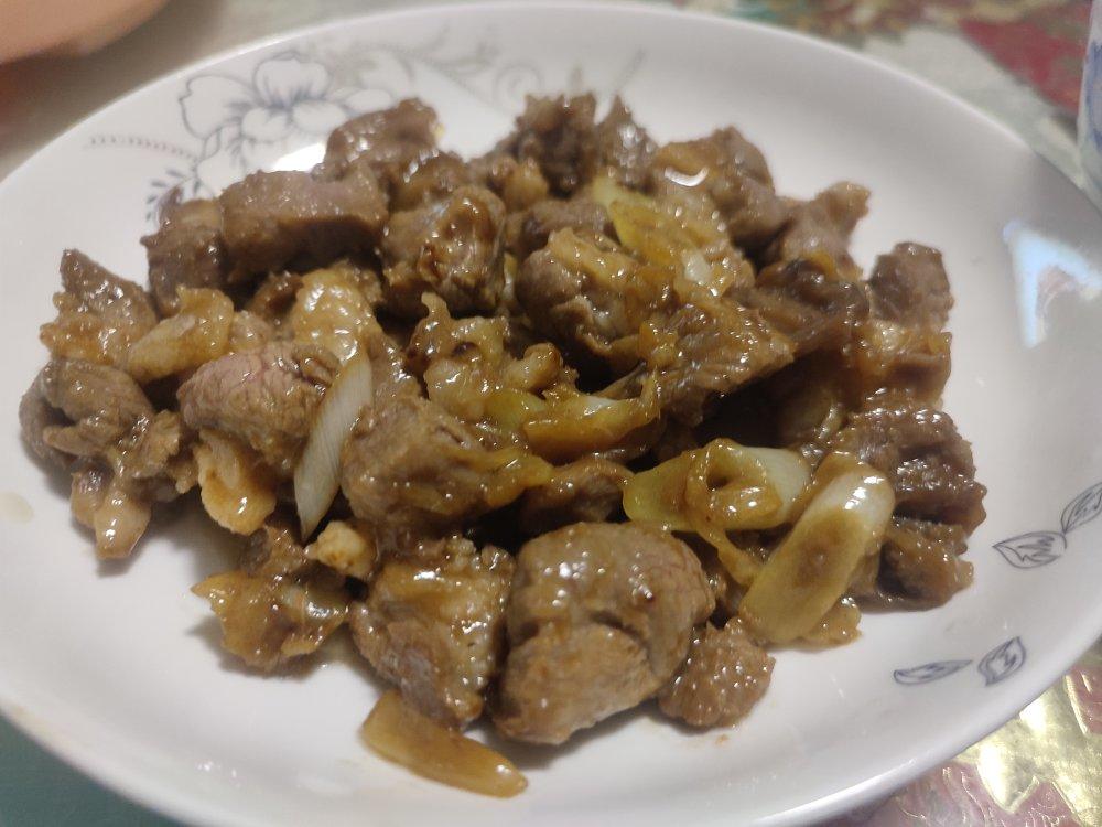 【葱爆羊肉】羊肉滑嫩，鲜香不膻