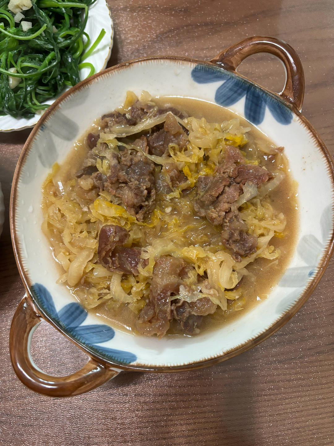 酸菜炖牛腩—根本停不下来