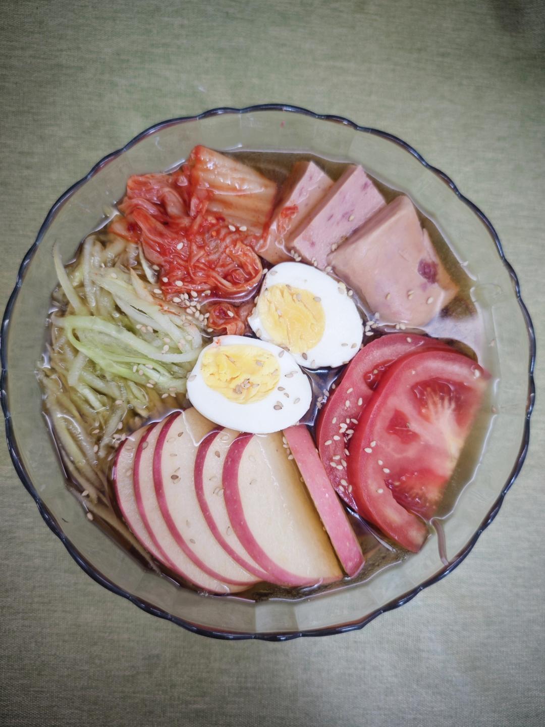 韩式荞麦冷面