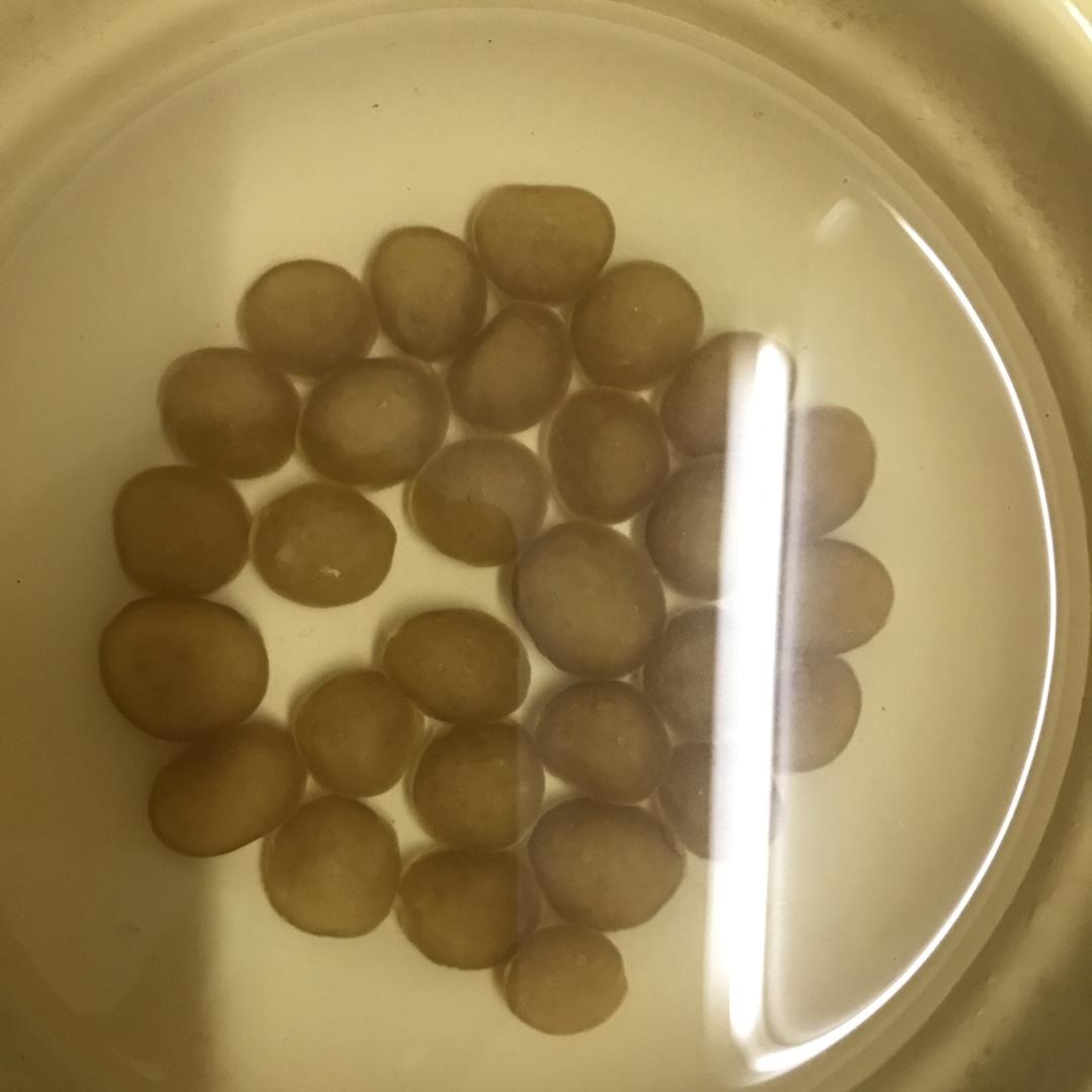 自制黑糖珍珠（附解决木薯粉不能成团方法）