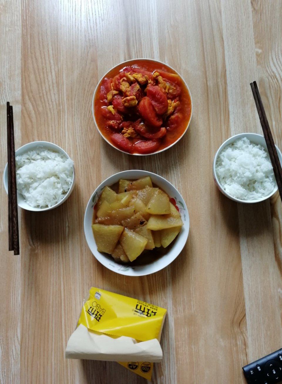西红柿炒鸡蛋时，多加这一步，鸡蛋香嫩又入味