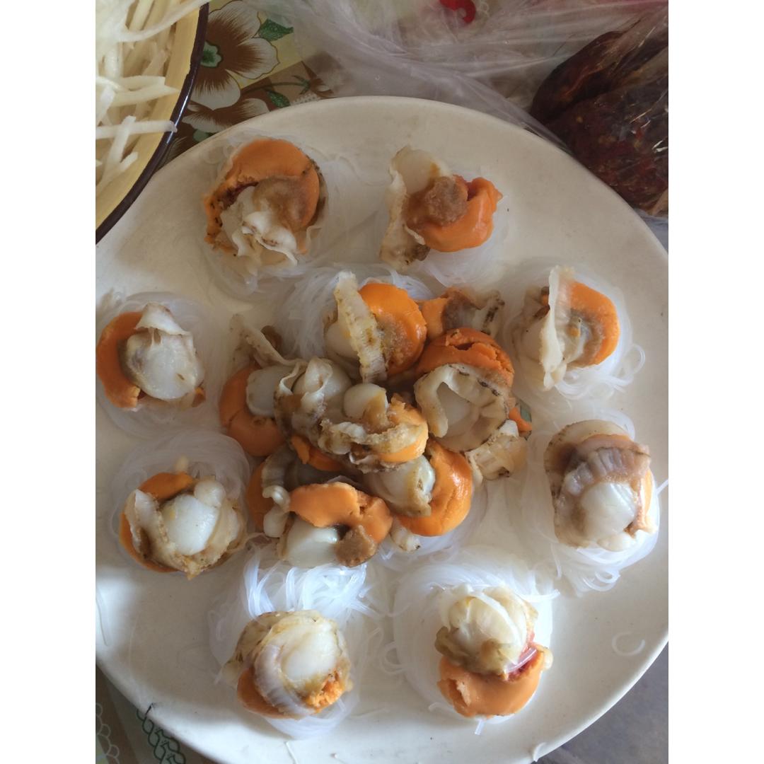 蒜蓉粉丝蒸扇贝