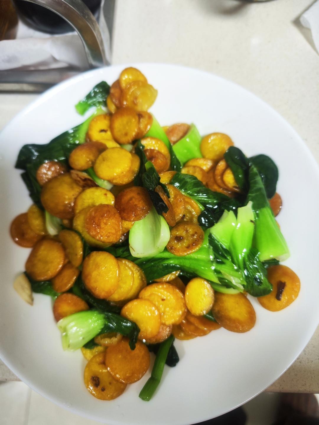 青菜炒绿豆饼