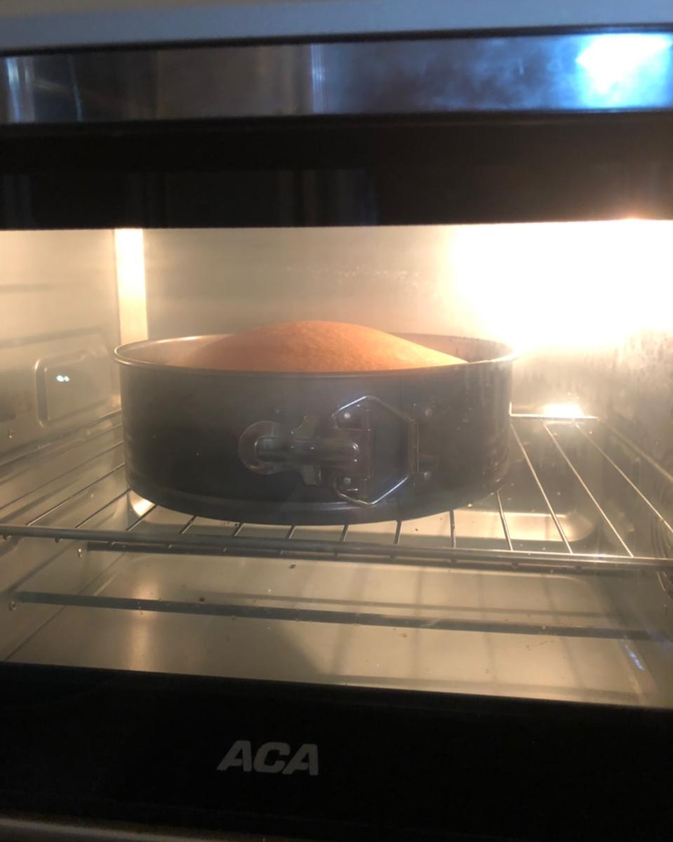 六寸戚风蛋糕胚