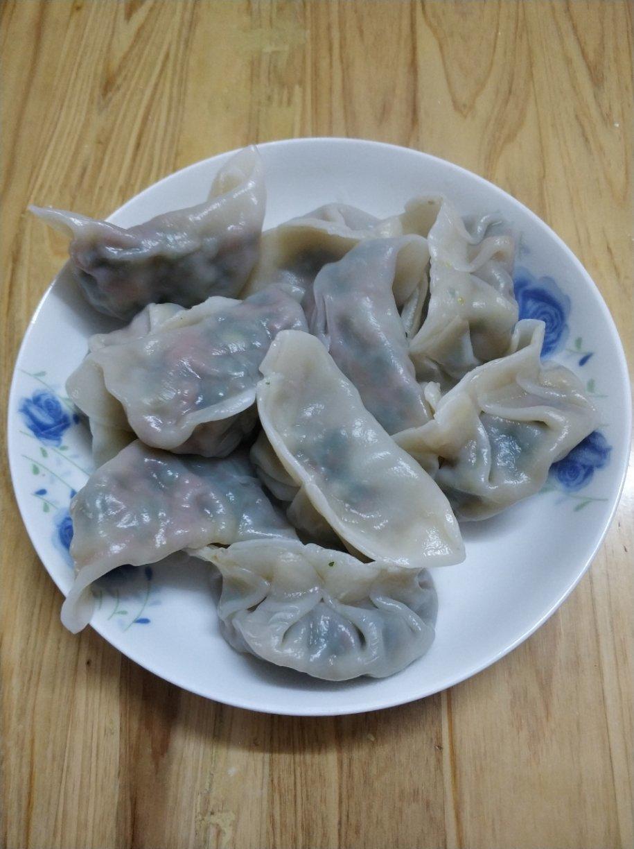 难以想象的鲜美--胡萝卜香菜馅