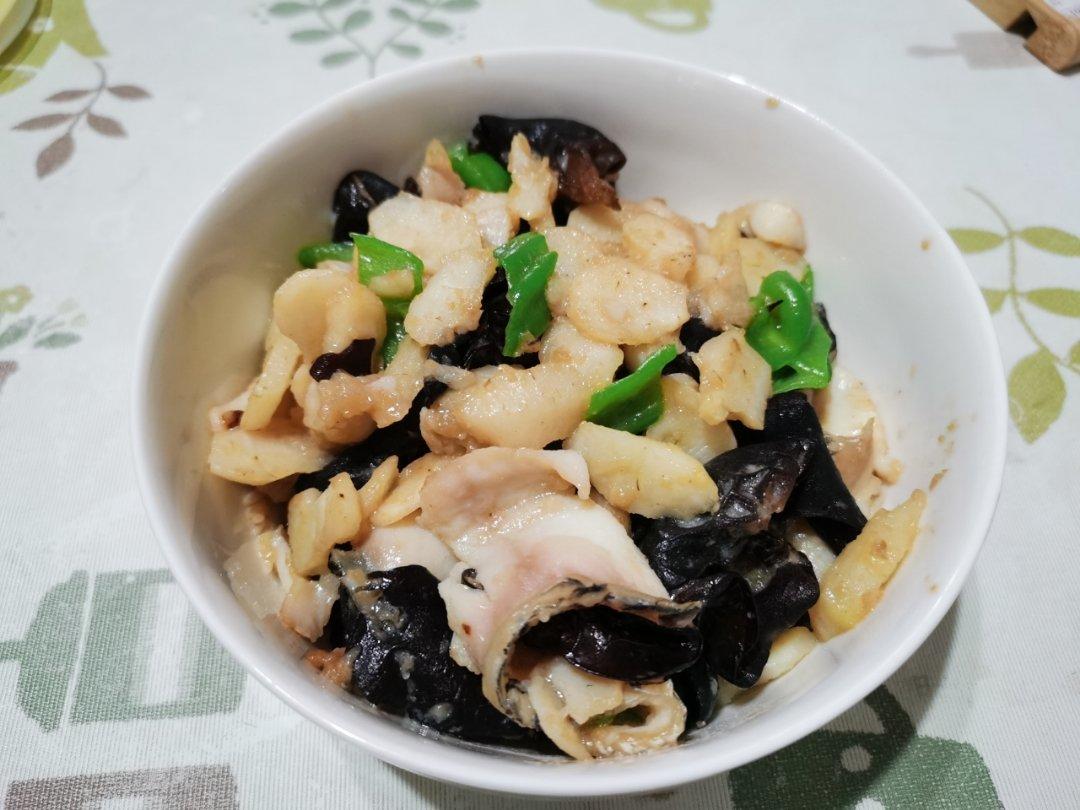 深得老妈真传的                   爆炒黑鱼片