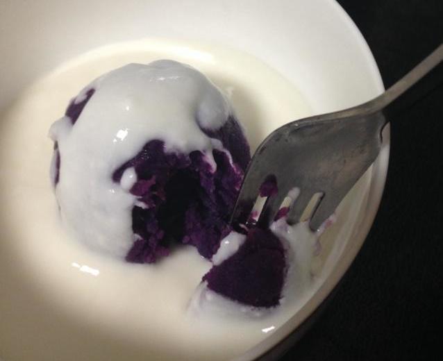 酸奶蜂蜜紫薯球