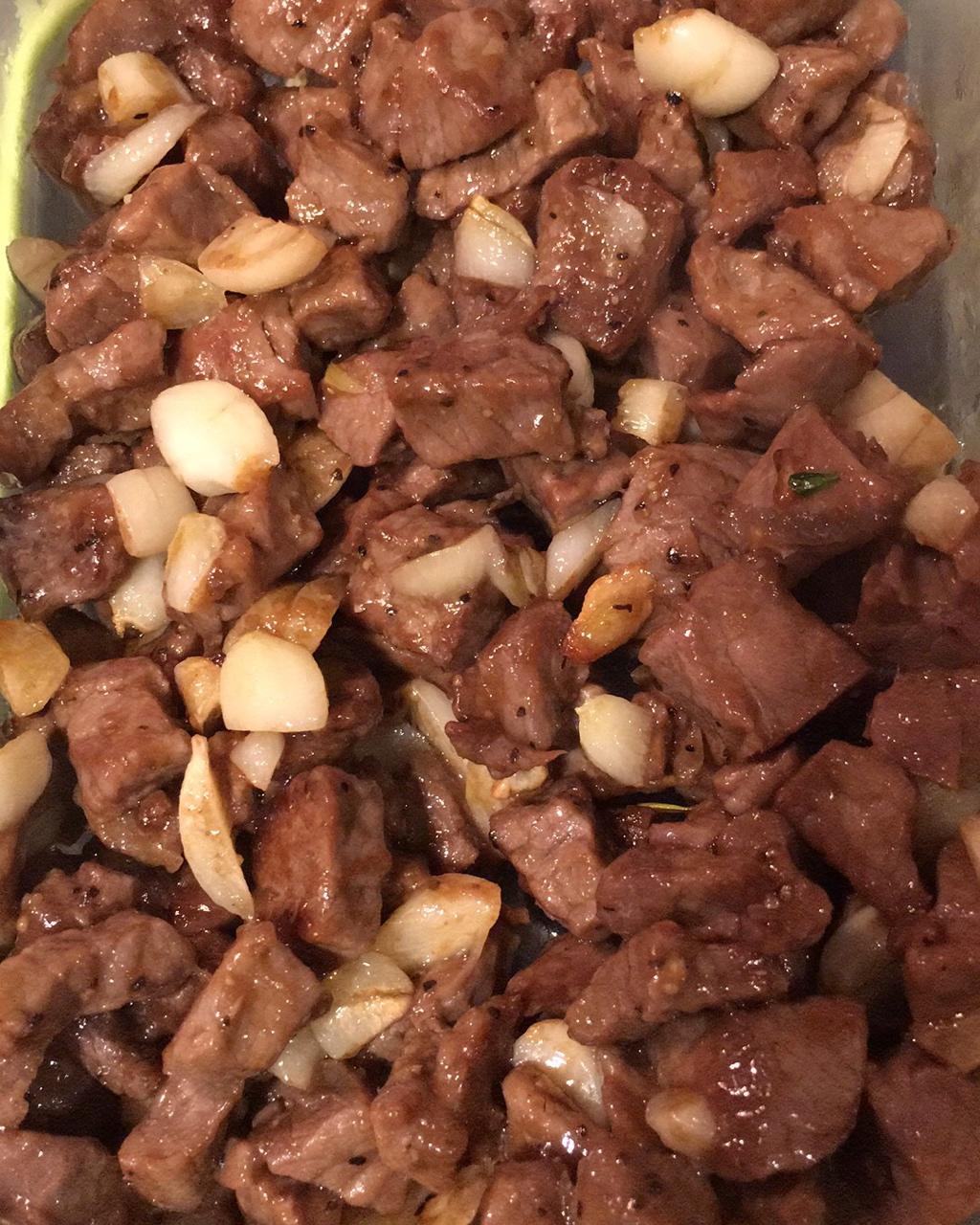 黑蒜子牛肉粒