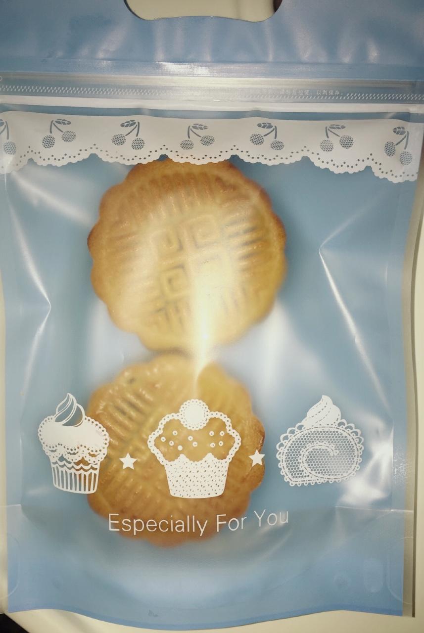 广式月饼——蛋黄莲蓉月饼