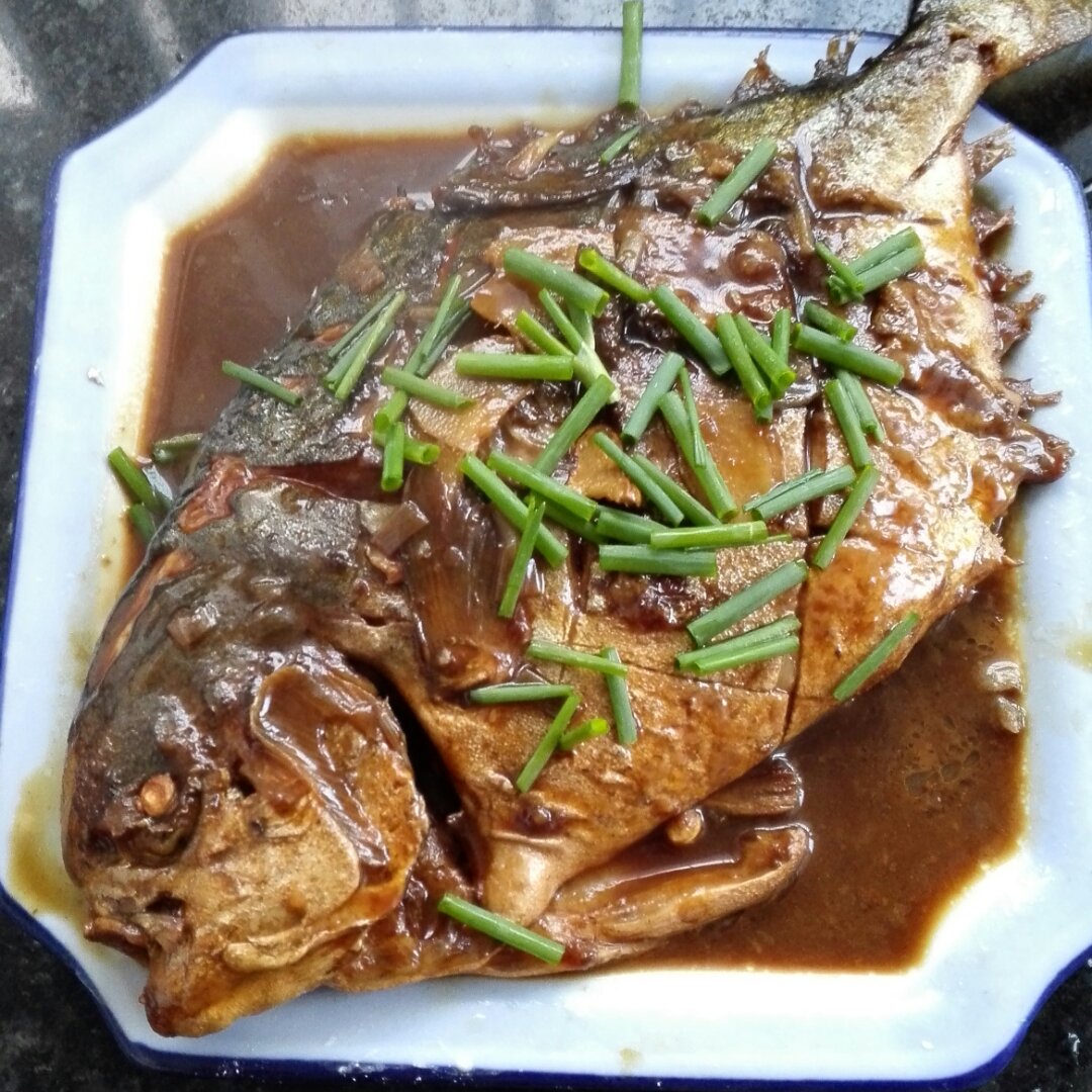 家常红烧鲳鱼