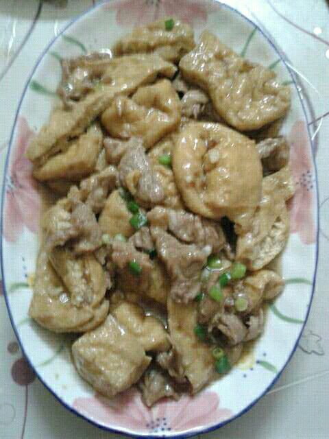 肉末炒豆腐泡