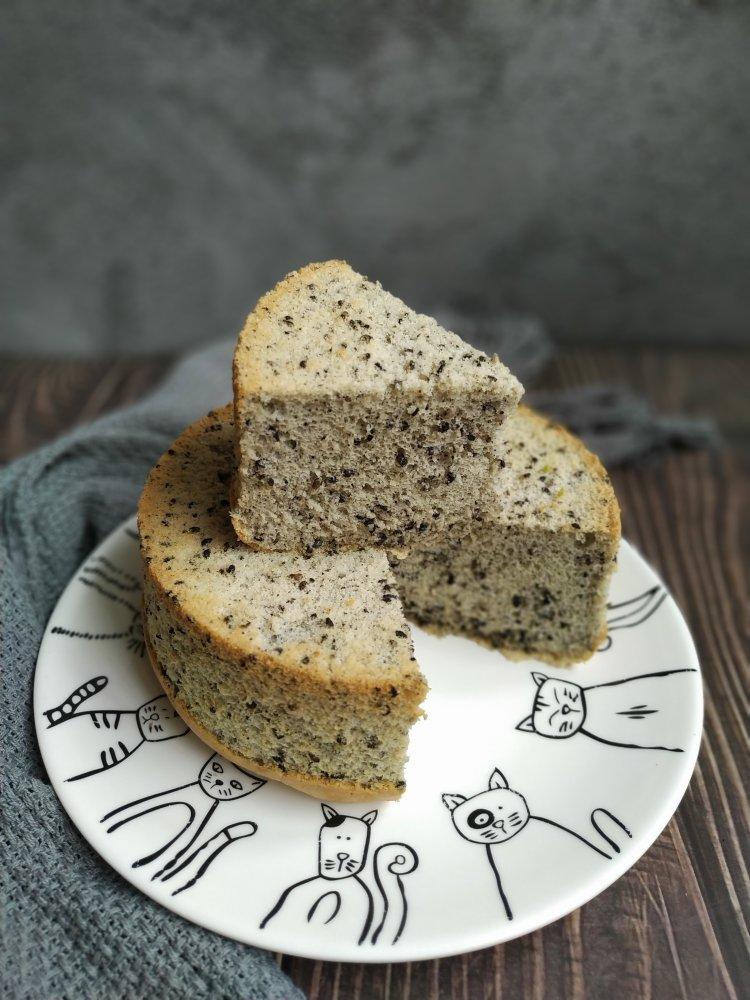 吧桑在吃面包做的百味戚风之四黑芝麻戚风蛋糕