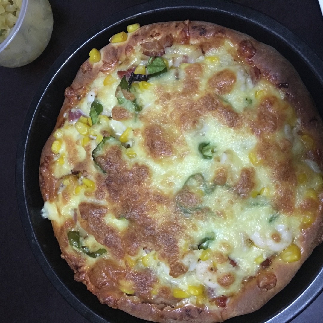 厚底鲜虾培根披萨