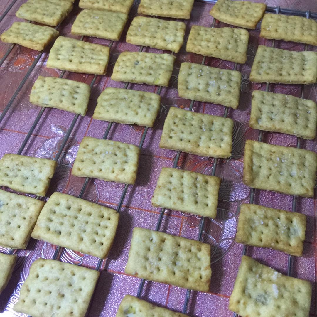 无鸡蛋无黄油的咸味土豆饼干