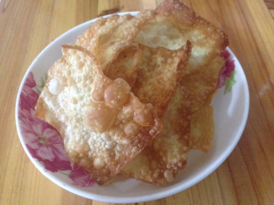 嘎嘣脆之油炸馄饨皮的做法