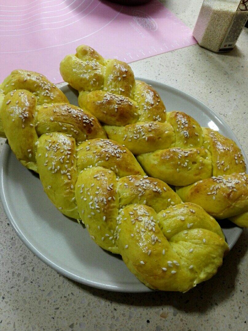 堂妈小厨——南瓜辫子面包