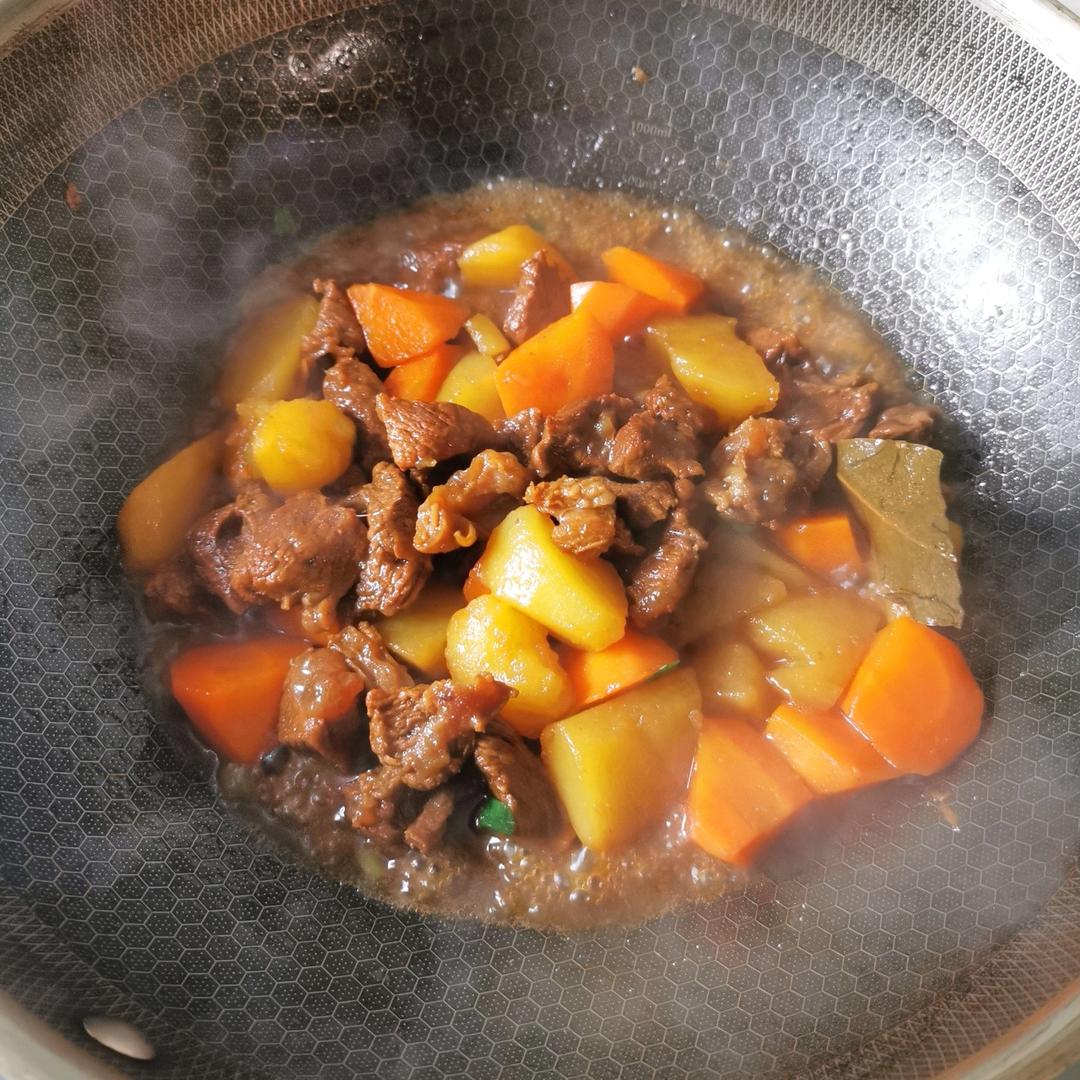 不加香料的红烧牛腱子