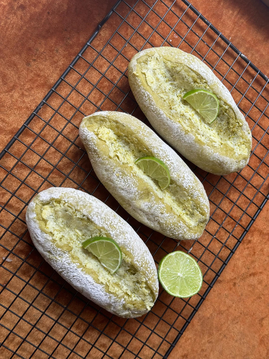 青柠乳酪面包🍋‍🟩口感清新酸甜｜超级适合夏天