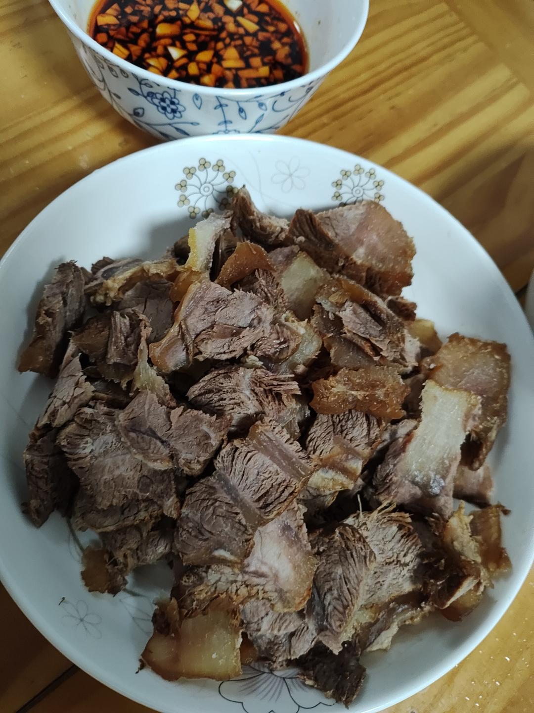 卤牛肉