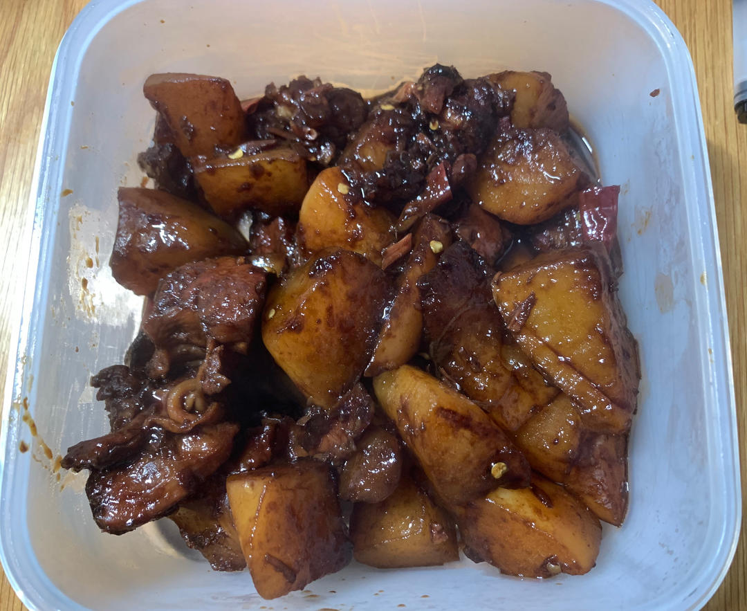 白萝卜烧牛肉