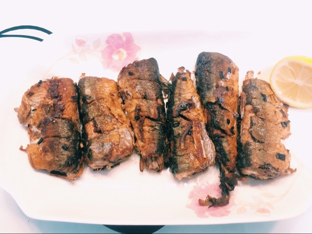 煎秋刀鱼