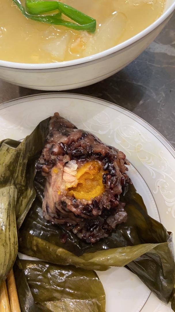 🔥巨好吃的咸蛋黄肉粽～咸香软糯一次成功‼️