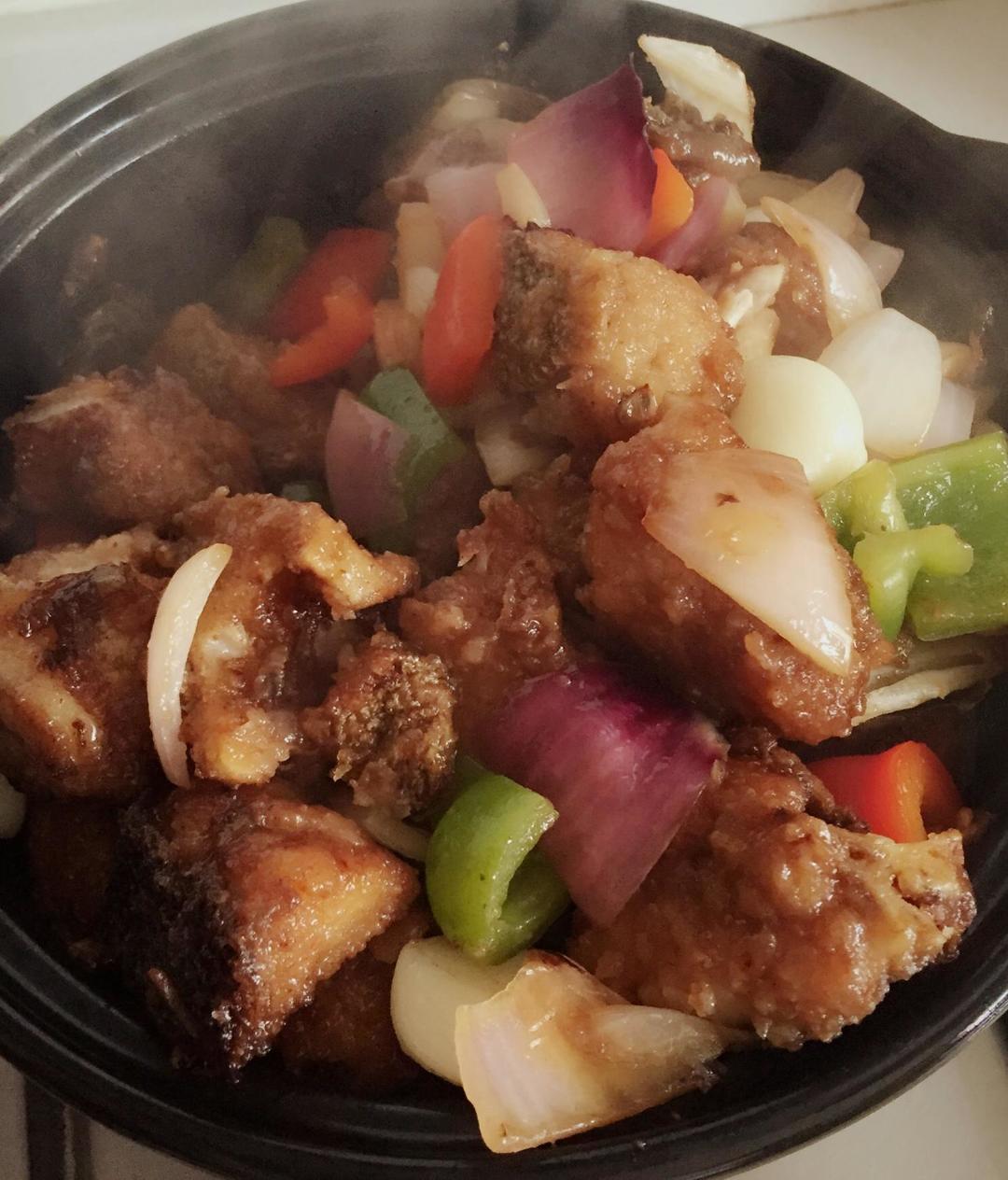 砂锅深海鱼头煲