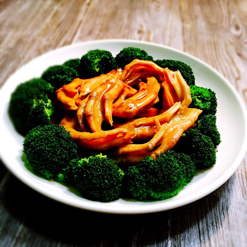 nonoyyn做的鲍汁花菇扣鹅掌