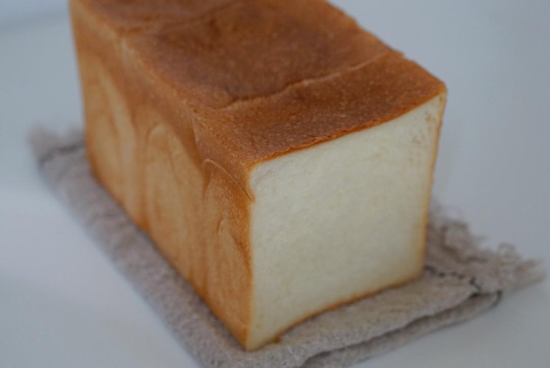 吴克己手撕炼乳吐司