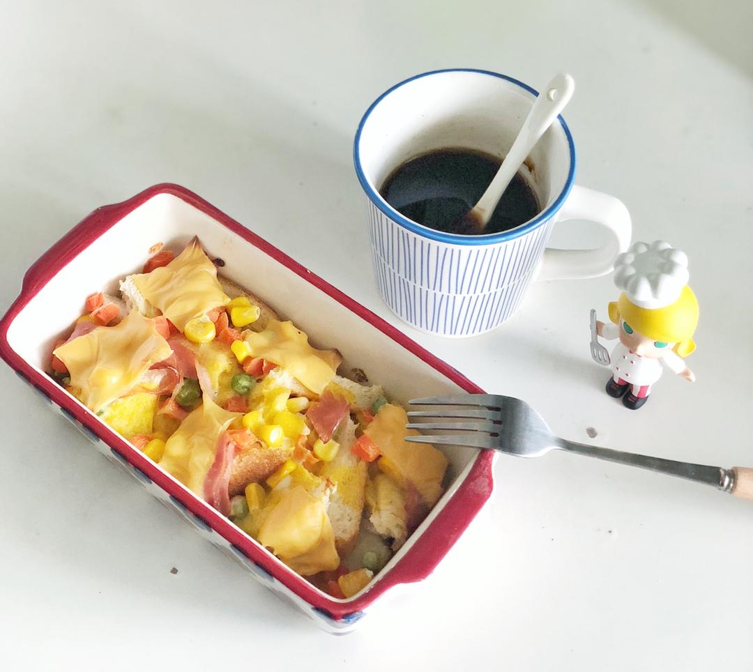 快手早餐——咸焗杂蔬面包布丁