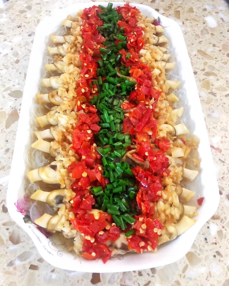 蒜蓉剁椒蛏子蒸粉丝