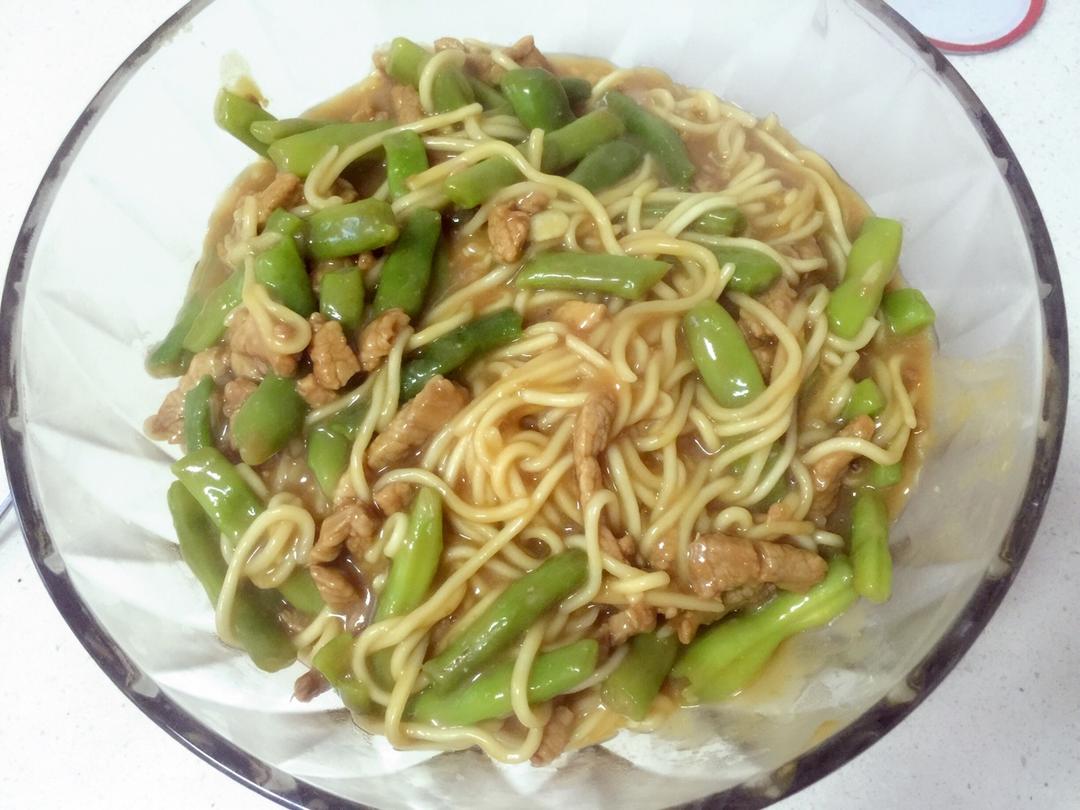 豆角焖面