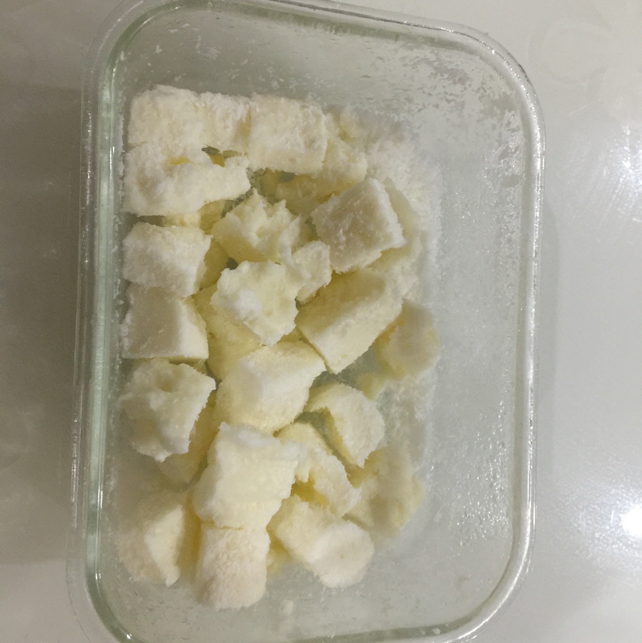 椰丝牛奶小方糕