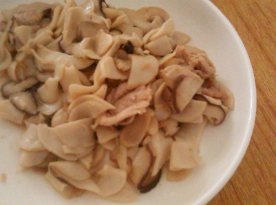 鸡腿菇炒肉片